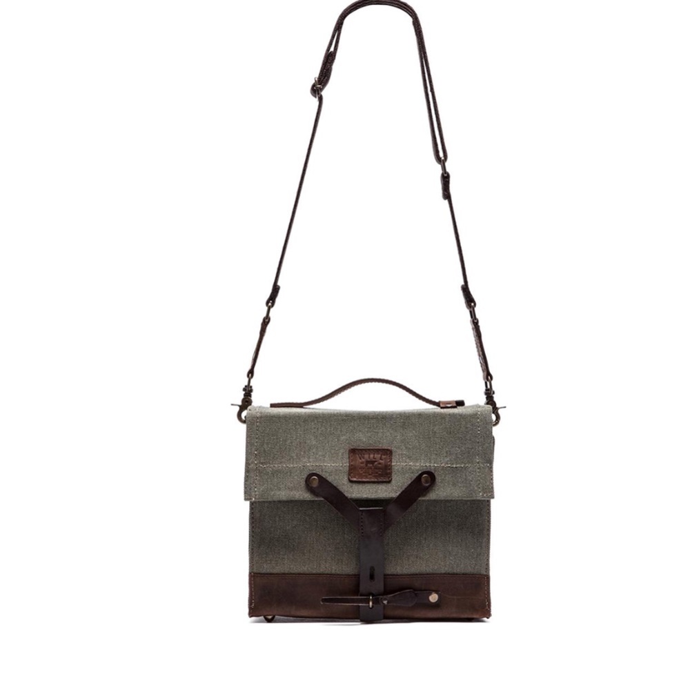 WILL LEATHER GOODS CANVIS SWISS MEDIC BAG